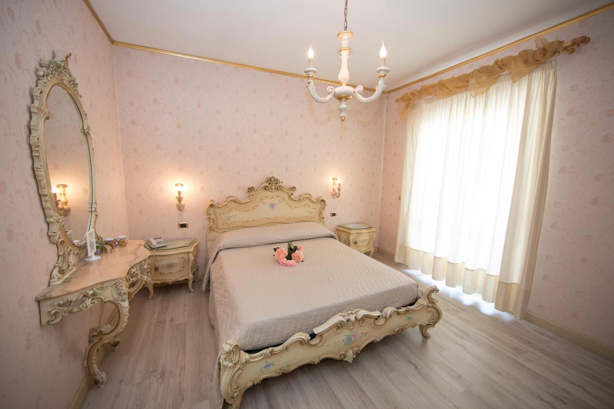 Hotel Imperiale Terzigno Esterno foto