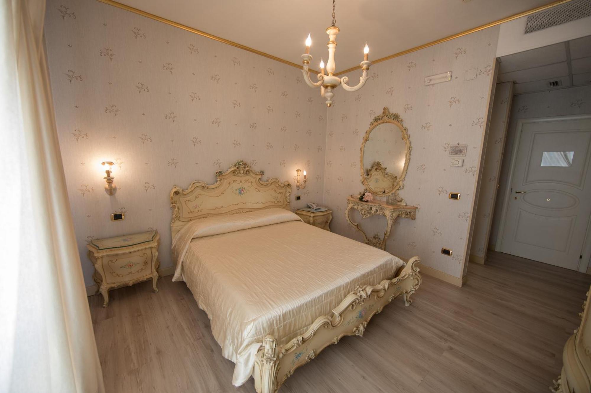 Hotel Imperiale Terzigno Esterno foto