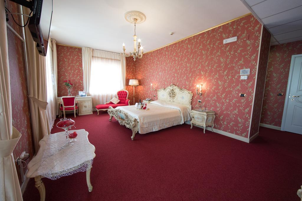 Hotel Imperiale Terzigno Camera foto